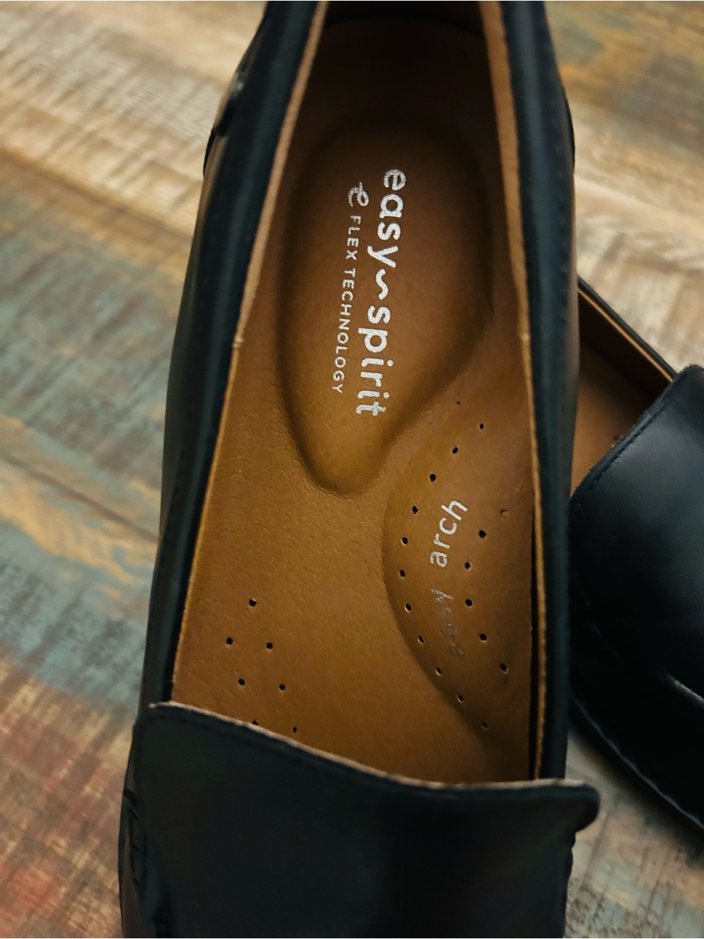 Easy Spirit Jaylin Black Leather Slip-On E-Flex Loafers Timeless, Comfort Size 8 - Picture 4 of 10